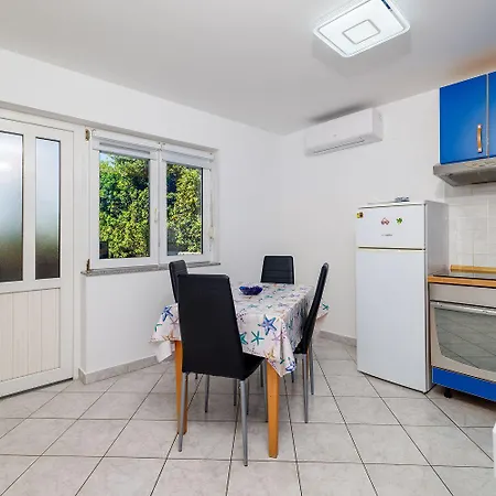 Idyllisches Nur 300 Meter Zum Mit Meerblick, Whirlpool, Grill Apartament